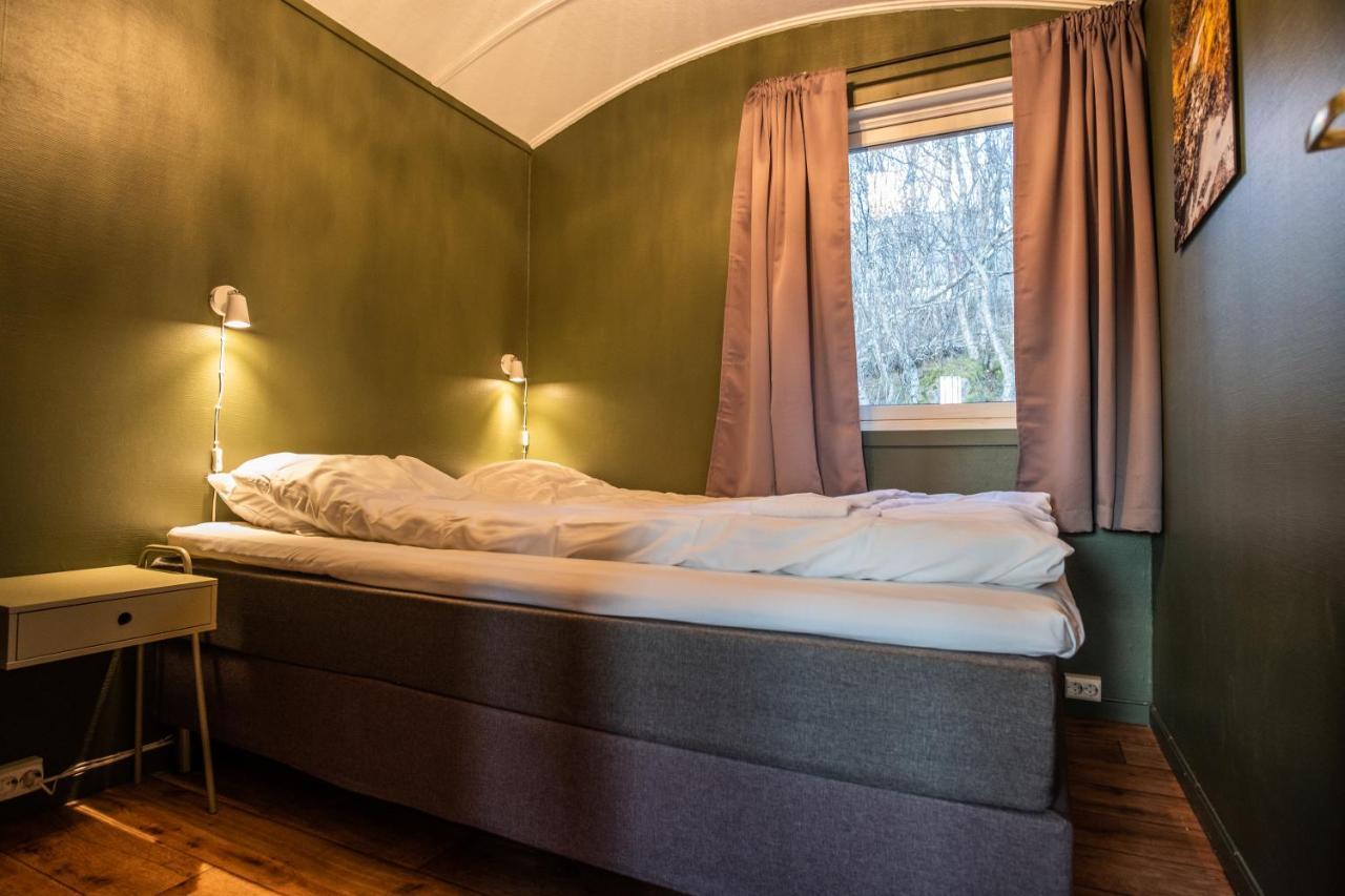 Skagi Bed & Lodge Skaland Eksteriør billede