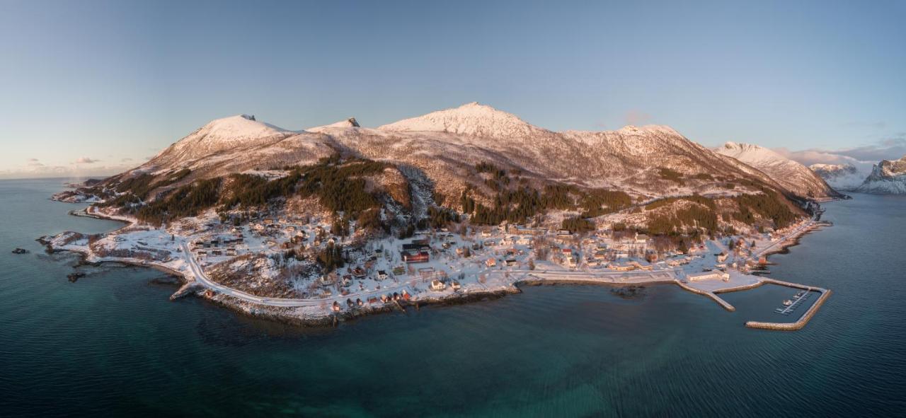 Skagi Bed & Lodge Skaland Eksteriør billede