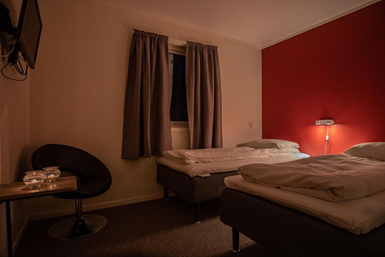 Skagi Bed & Lodge Skaland Eksteriør billede