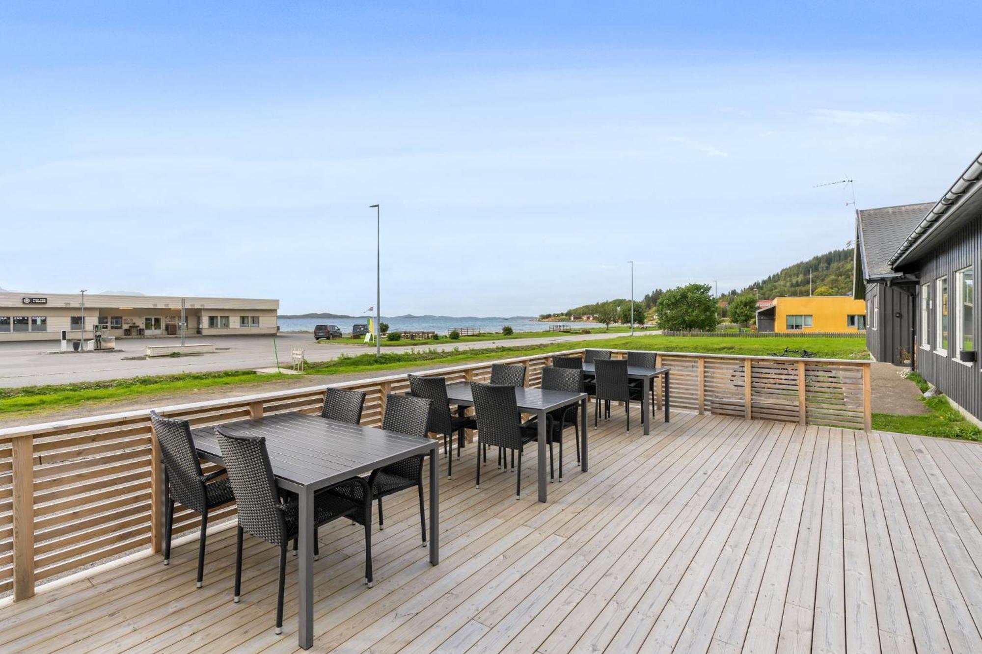 Skagi Bed & Lodge Skaland Eksteriør billede